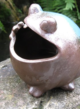 户外水池流水青蛙花园庭院出水口装饰品鱼池过滤循环景观喷水