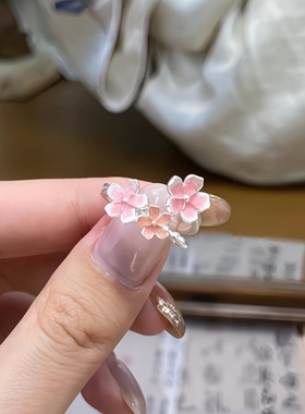 温柔粉樱渐变花朵开口可调节指环ins风日常百搭小众设计感尾戒指