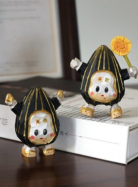 瓜子娃娃手工木雕小摆件公仔可爱木质雕刻治愈系卡通书桌装饰品