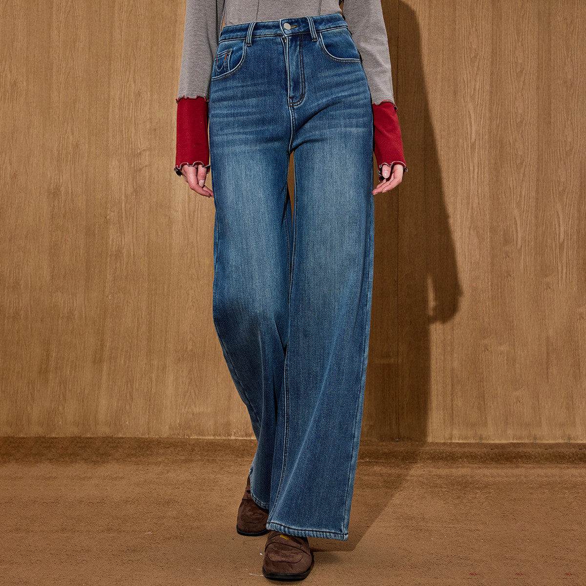 coolhut小众设计感百搭显瘦阔腿加绒保暖高腰2025冬季女式牛仔裤,淘宝优惠券,粉丝福利购,淘宝优惠卷