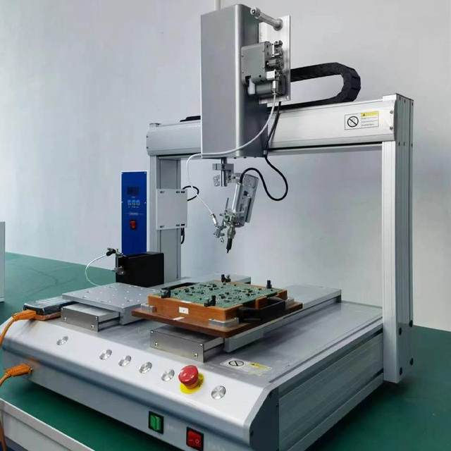 Electronic wire fully automatic dispensing machine circuit board plug-in dispensing soldering machine foot-pedal type manual soldering machine