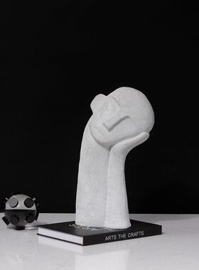 现代简约白色树脂男孩人物雕塑摆件酒店样板间书柜子玄关软装饰品