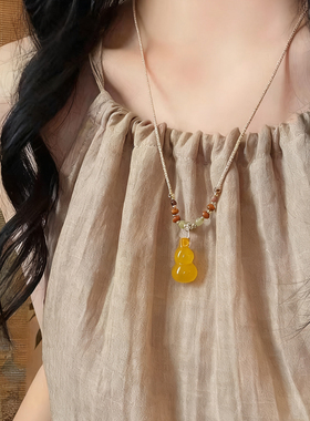 珞石天然玛瑙葫芦吊坠毛衣链复古