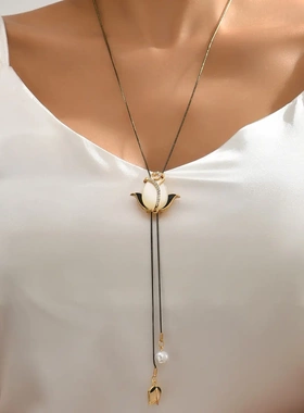 2024新款潮流锁骨链女唯美石郁金香小众花卉设计项链简约百搭