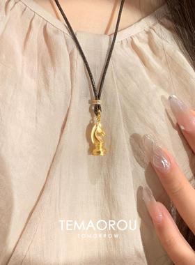 新中式金色国际象棋马头项链女