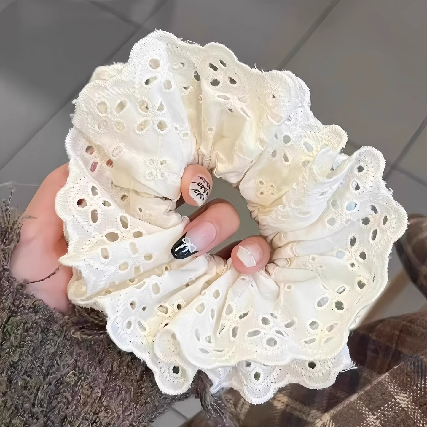 芭蕾风奶蓝格子重工烫钻蕾丝花边韩版大肠发圈可爱奶油甜妹发绳女 - 图2