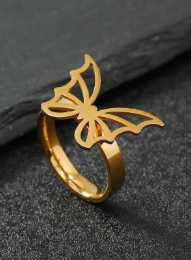 钛钢戒指女 时尚个性镂空大戒指小众食指环配饰 轻奢饰品