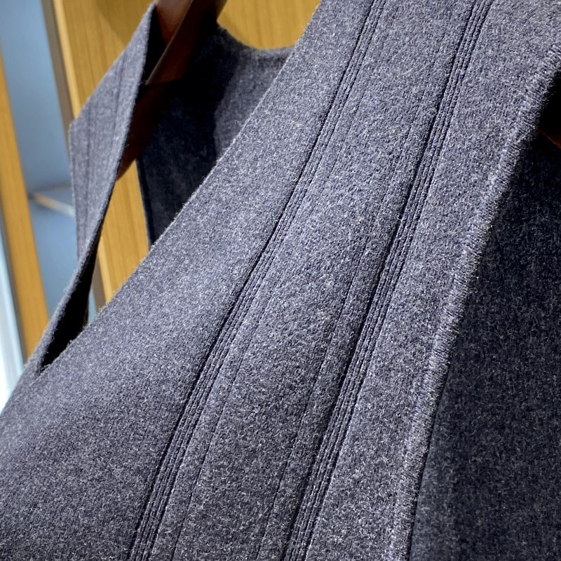 日单!高及感十足 软糯亲肤秋冬季新品男士V领开衫针织衫毛衣背心 - 图2