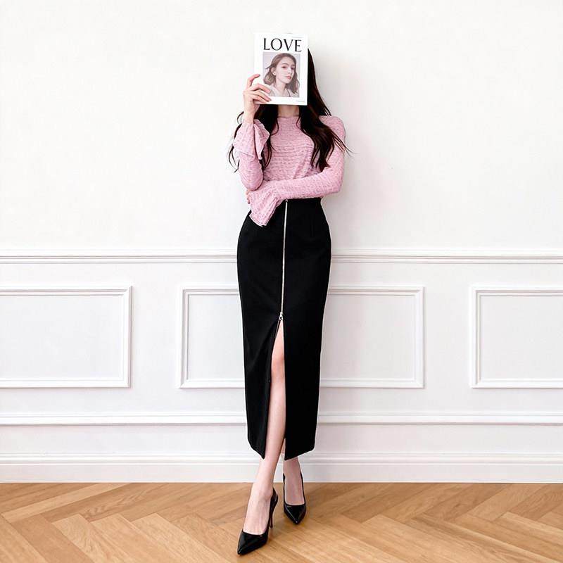 冬季少女感美学穿搭粉色喇叭袖上衣开叉半身裙气质两件套装2026年,淘宝优惠券,粉丝福利购,淘宝优惠卷