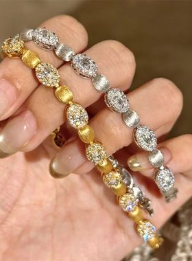 小众设计鸽血红色手镯女高级质感轻奢复古风甜美中古金色拉丝手链