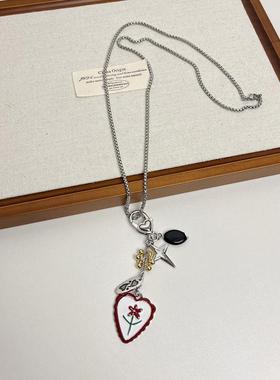 韩国ins风银色拉丝爱心项链女秋冬长款毛衣链小众新款卫衣链配饰