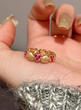 糖果甜心复古拉丝桃心锆石戒指新款红刚玉轻奢高级感爱心钻指环女