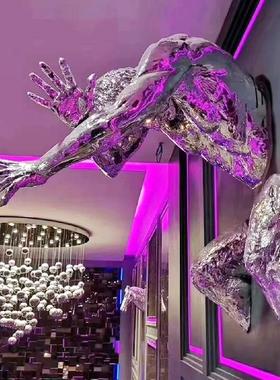 电镀人物穿墙理发美容店墙上雕塑 酒吧会所KTV墙面壁挂装饰摆件