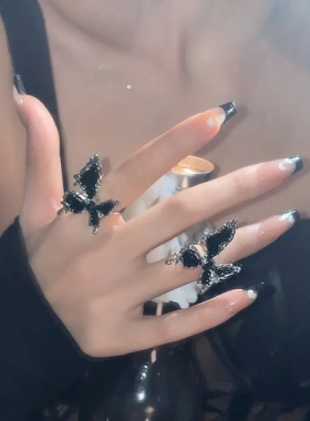 韩国个性镶钻拼接项链 时尚isn气质锁骨链小众甜酷风项饰