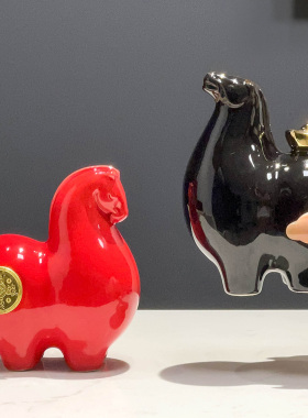 陶瓷马上有钱摆件新中式客厅电视