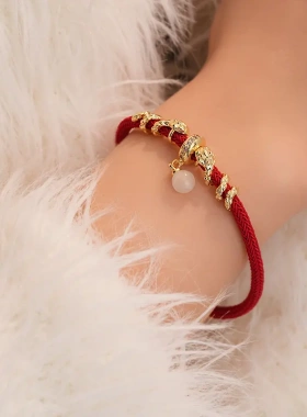 真金电镀人造石锆石小蛇红绳手链时尚手环新中式高级感手饰女