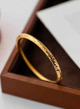 卡纯诗金店同款沙金仿真金单环碎碎冰手镯女轻奢高级感镯子手环