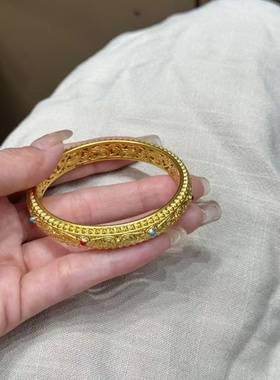 卡纯诗沙金花丝皇后手镯卡扣女高级感手环手串送礼新款仿真金镯子