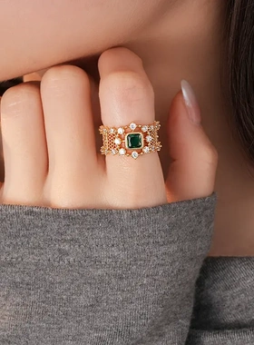 真金电镀祖母绿锆石方形镂空开口戒指法式复古食指戒小众轻奢手饰