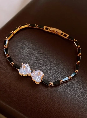 真金电镀黑色锆石爱心花朵开口手镯高级感手环欧美时尚气质手饰女