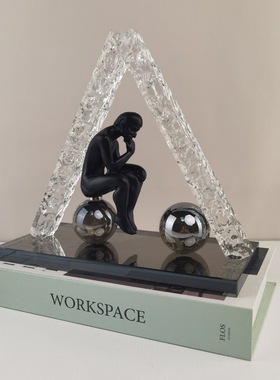 轻奢思考者冰川水晶摆件桌面摆件客厅卧室玄关电视柜家居装饰品