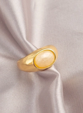 琥珀色天然石开口戒指女秋冬复古小众设计食指戒轻奢高级感装饰品