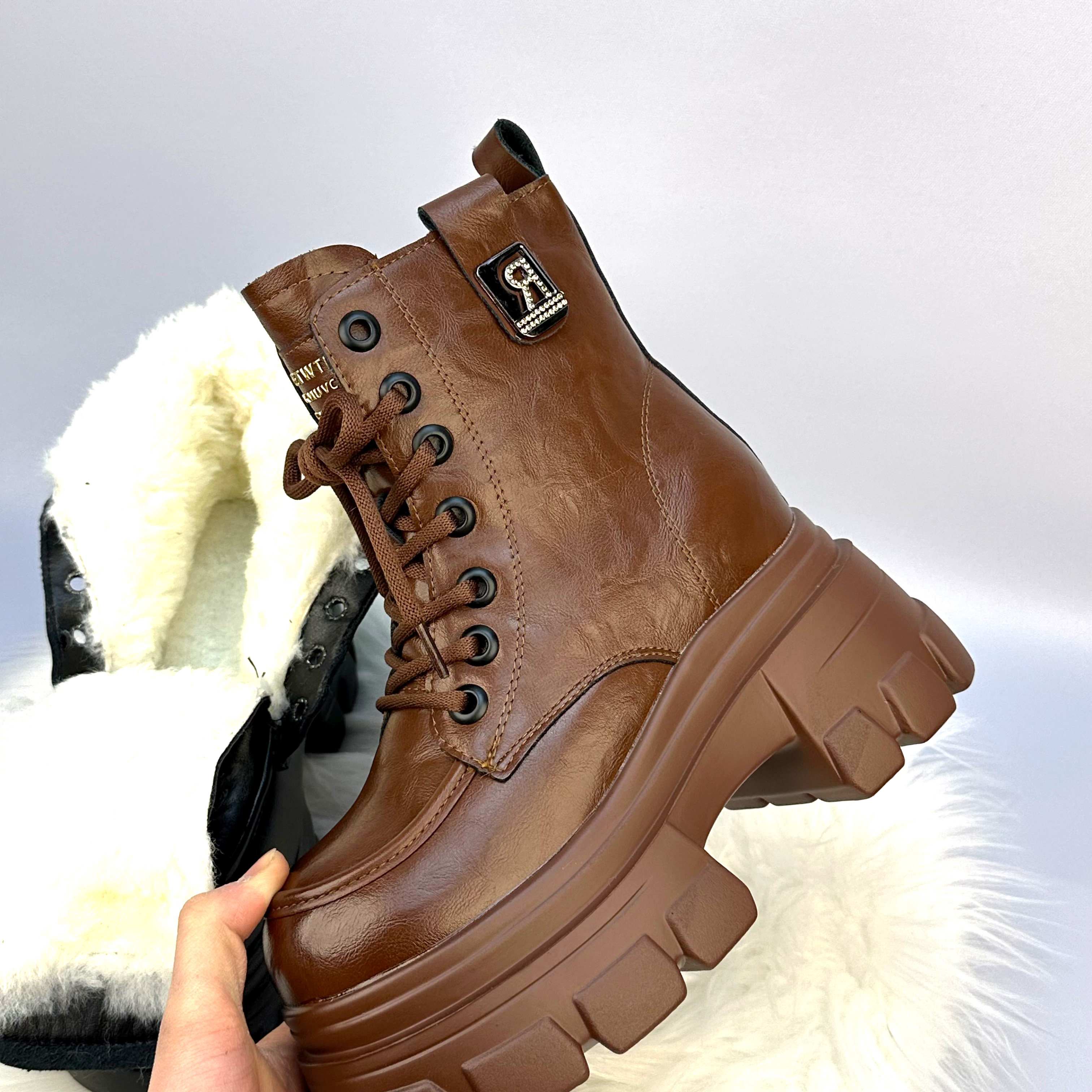 10cm羊毛马丁靴女款增高加绒厚底皮毛一体雪地靴女冬防寒短筒真皮,淘宝优惠券,粉丝福利购,淘宝优惠卷