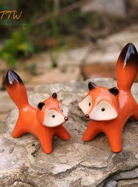桌面陶瓷摆件动物狐狸兔子饰品情侣田园生日新婚礼物电视柜创意工