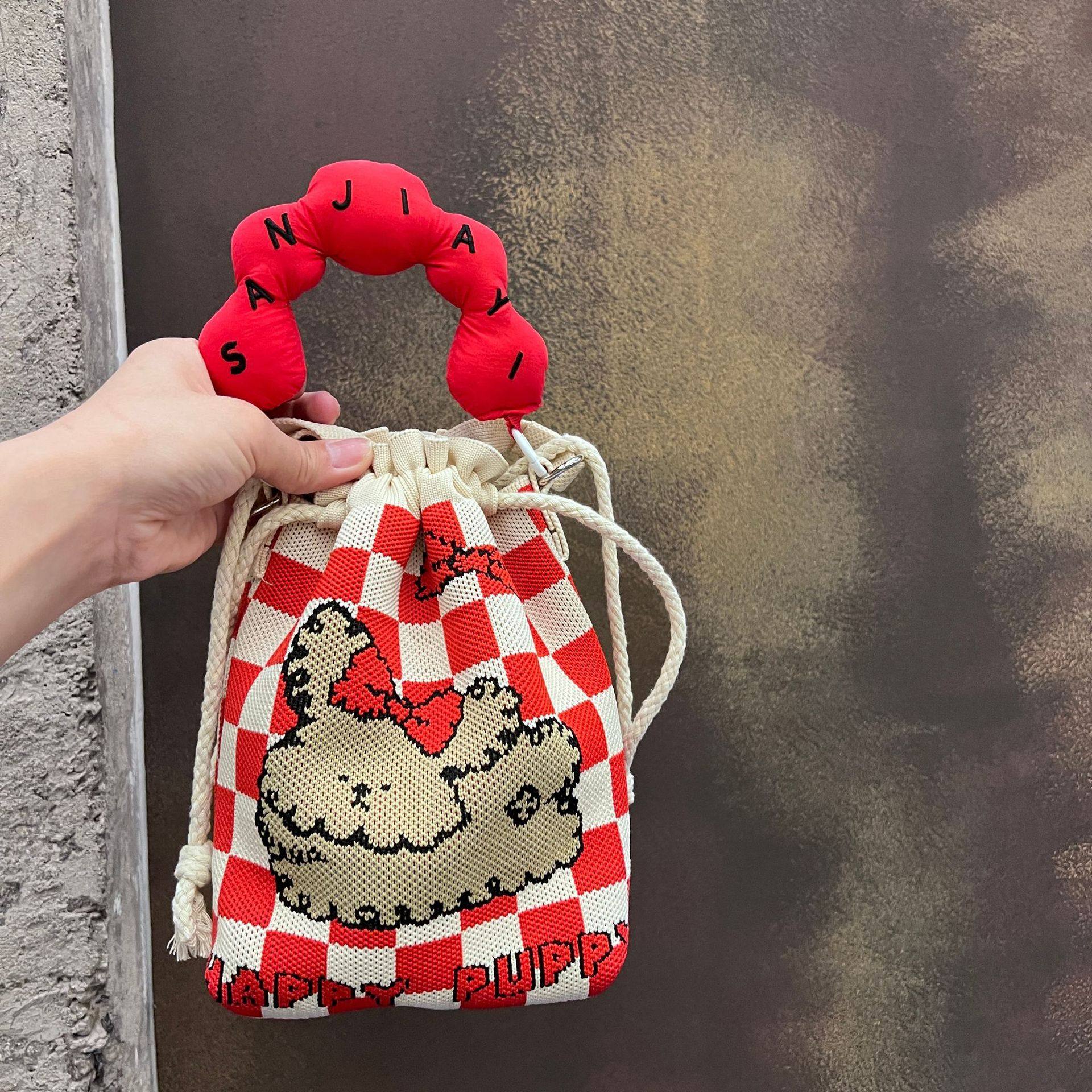 新款小福袋手柄包高品质针织包百搭设计手提袋抽绳包大容量斜挎包,淘宝优惠券,粉丝福利购,淘宝优惠卷