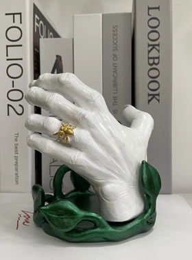 新款创意瓶子支架万圣节桌面装饰绿色底座白色女巫手树脂摆件