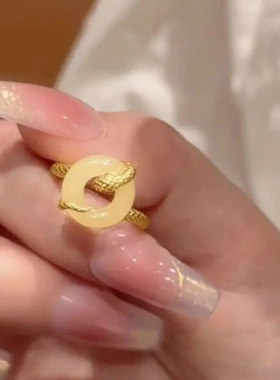 新款复古小灵蛇缠绕平安扣戒指高级感蛇年本命年小众设计尾戒戒指