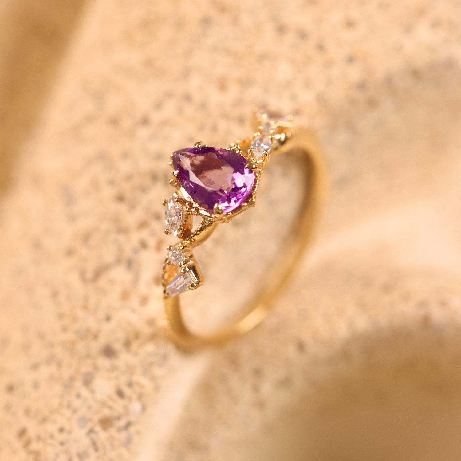 Luosheng <Lihuo> Natural Amethyst Colored Treasure Light Luxury Elegant High-grade Silver Gold Plated Ring Gift for Best Friend