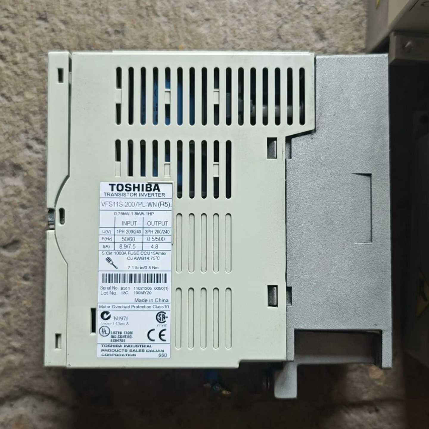 东芝变频器  0.75KW   VFS11S-2007PL-一议价商品 - 图0