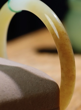 和田玉且末叮当镯一物一证女款