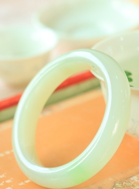 冰底翠青手镯新疆和田玉平安镯