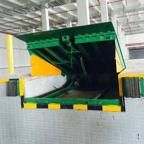 固定式登车桥物流装卸货集装箱叉车电动上坡月台10吨装卸货平台 - 图2