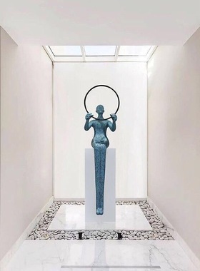 酒店大堂大型人物落地摆件售楼样板房橱窗抽象艺术雕塑玻璃钢摆件