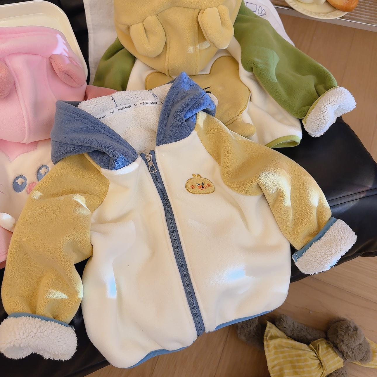 女童加绒卫衣套装2025新款秋冬季儿童卡通上衣条纹裤两件套洋气