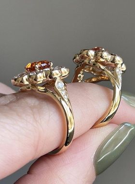 XBK红宝石橘镶嵌椭圆花朵戒指满