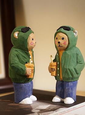 喝茶小男孩熊手工木雕摆件卡通公仔可爱解压桌面装饰品男毕业礼物