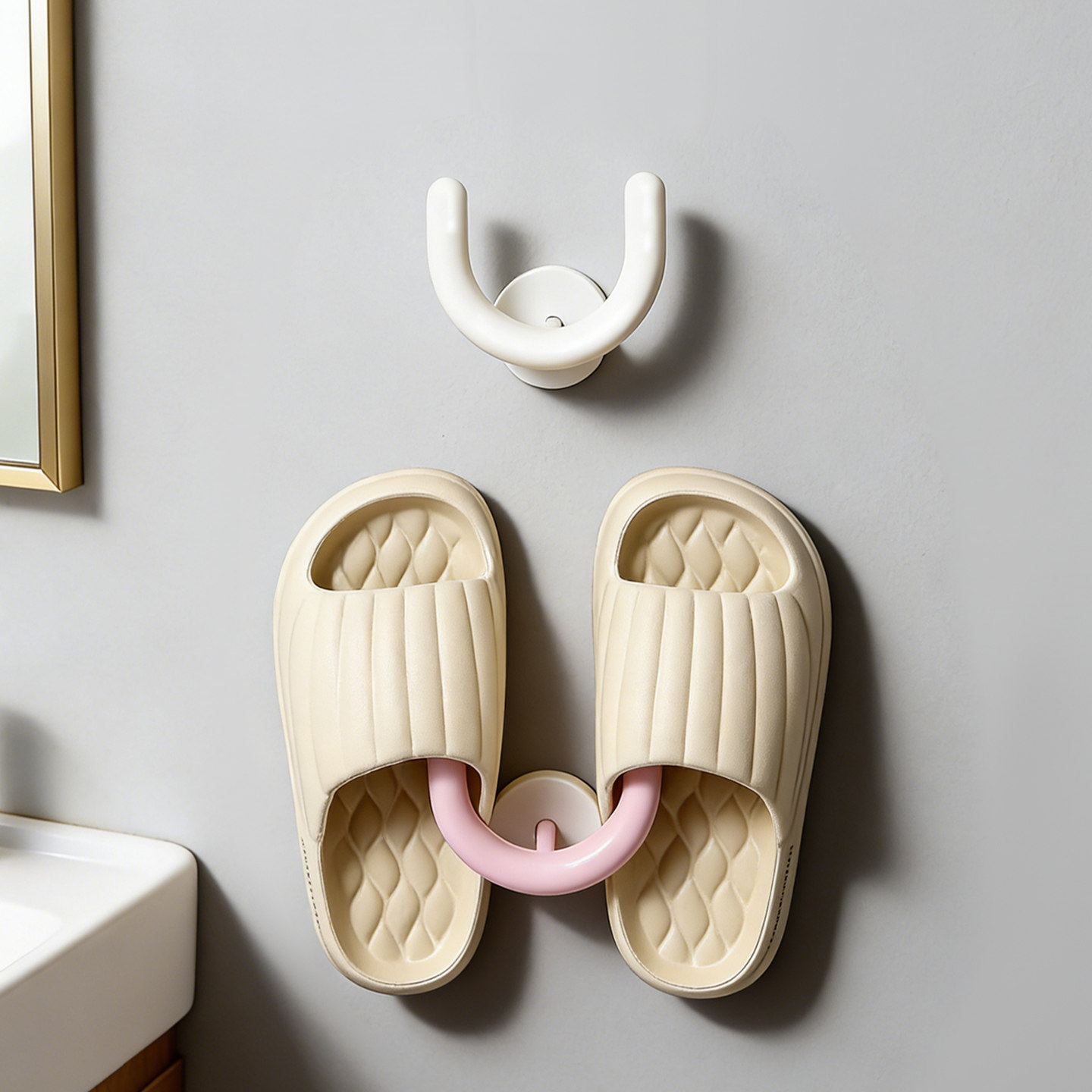 浴室拖鞋架吸盘式免打孔卫生间家用壁挂式沥水架挂钩鞋子收纳神器,淘宝优惠券,粉丝福利购,淘宝优惠卷