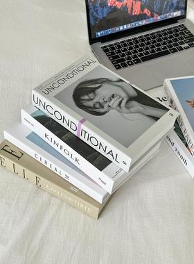 英文装饰书摆件时尚大牌风彷真书摄影道具民宿工作室软装假书杂志