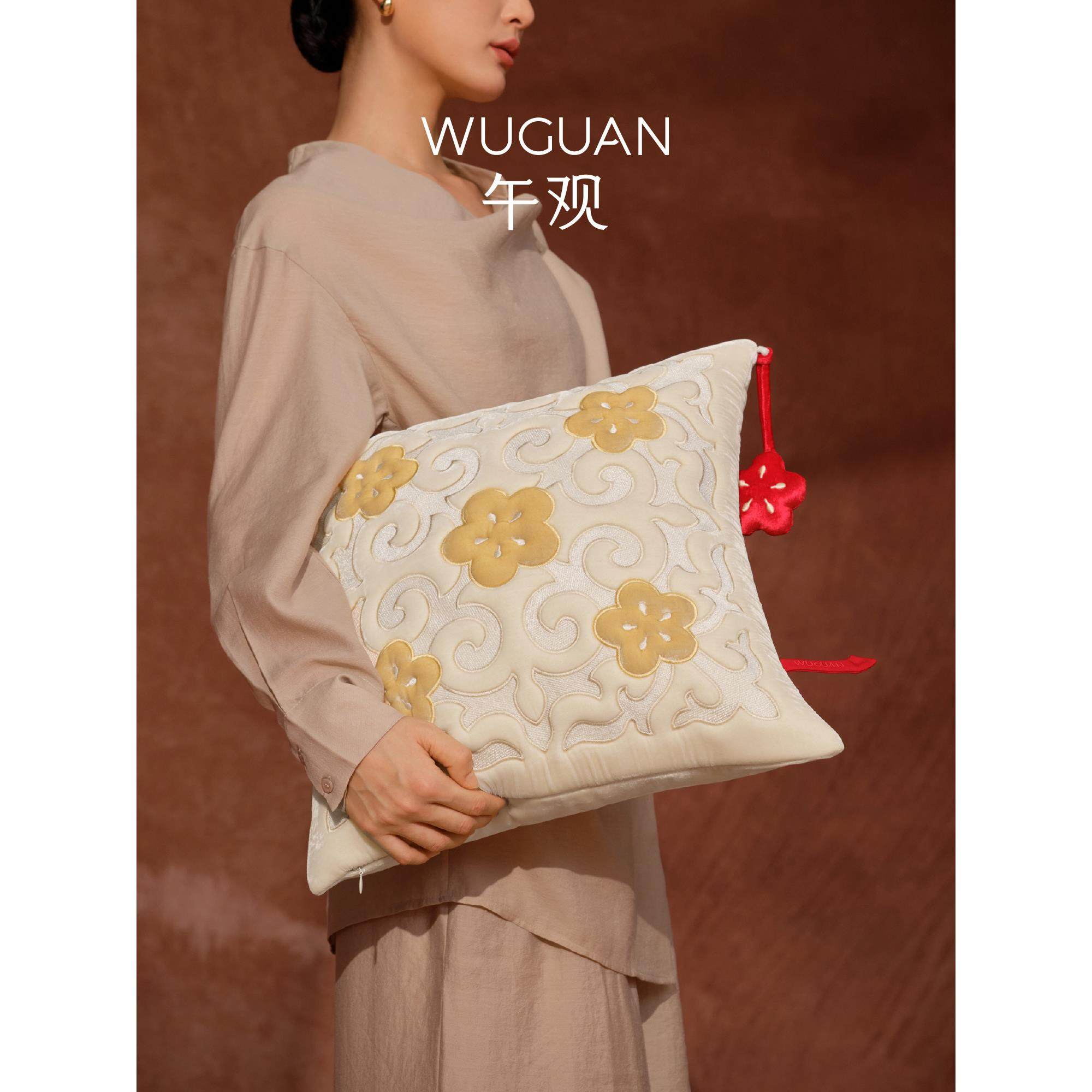 午观『琮秋』抱枕客厅沙发腰枕套新中式家居高级感床头休息靠背垫,淘宝优惠券,粉丝福利购,淘宝优惠卷