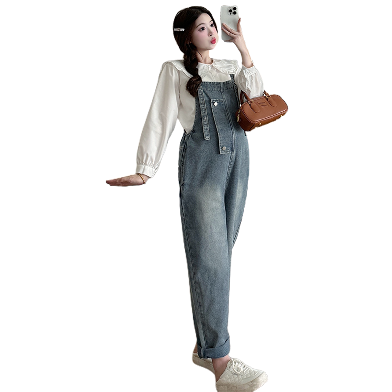孕妇装春秋套装2024秋季新款网红大码牛仔背带裤长袖衬衣女两件套,淘宝优惠券,粉丝福利购,淘宝优惠卷