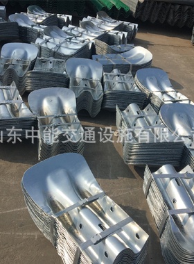 专业出口高速公路热镀锌波形护栏鱼尾端头乡村道路双波鱼尾端头