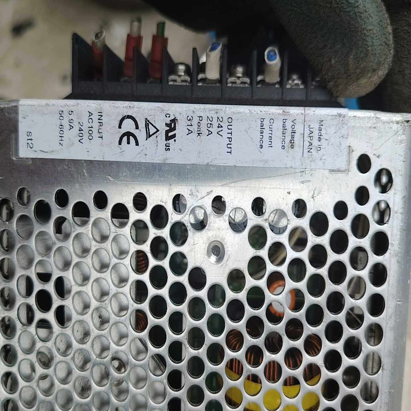 日本COSEL工控电源，型号ADA600F-24，--议价商品 - 图1