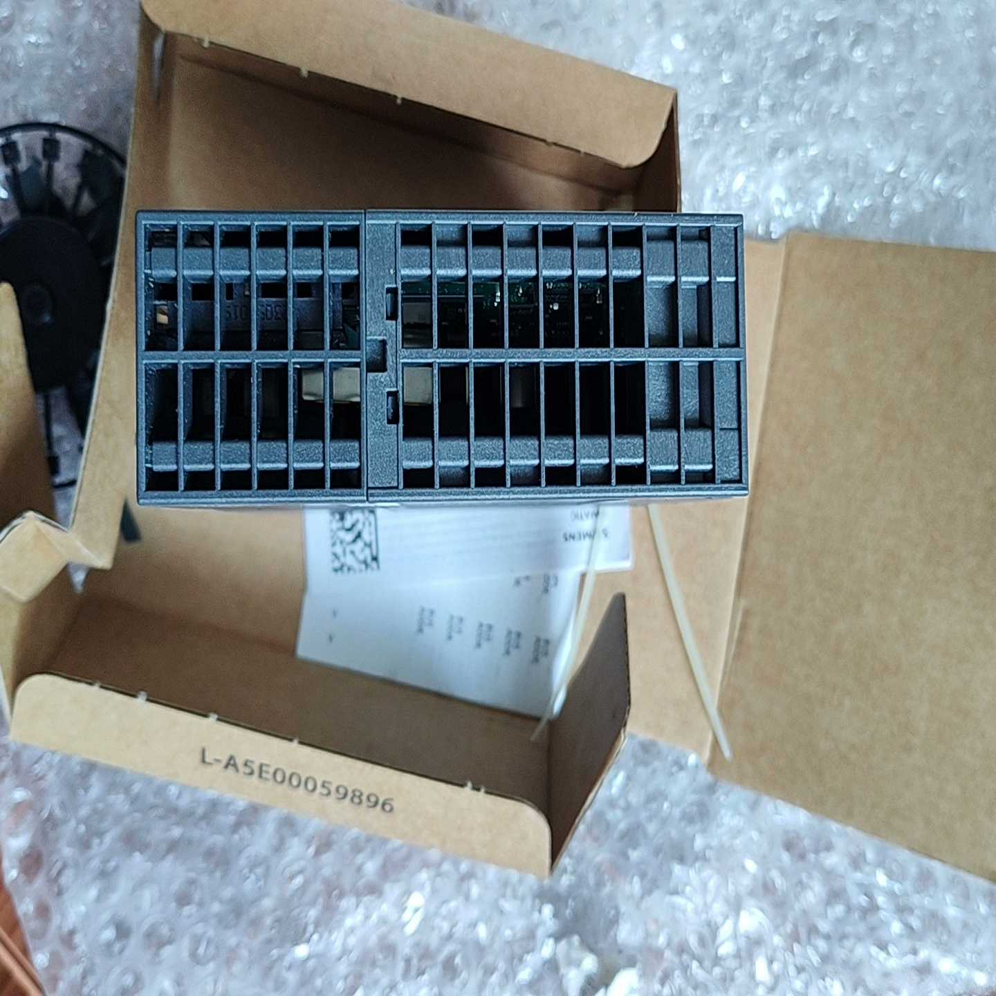 (询价)1P6ES7 153-4AA01-0XB0。仅开封，配件 - 图2