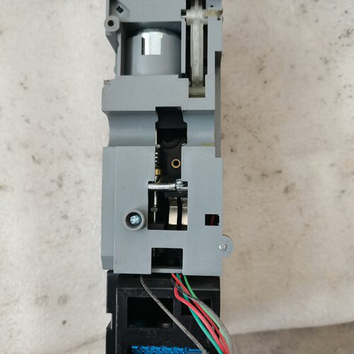 寻上海人民RMW2智能型脱扣器 - 图1