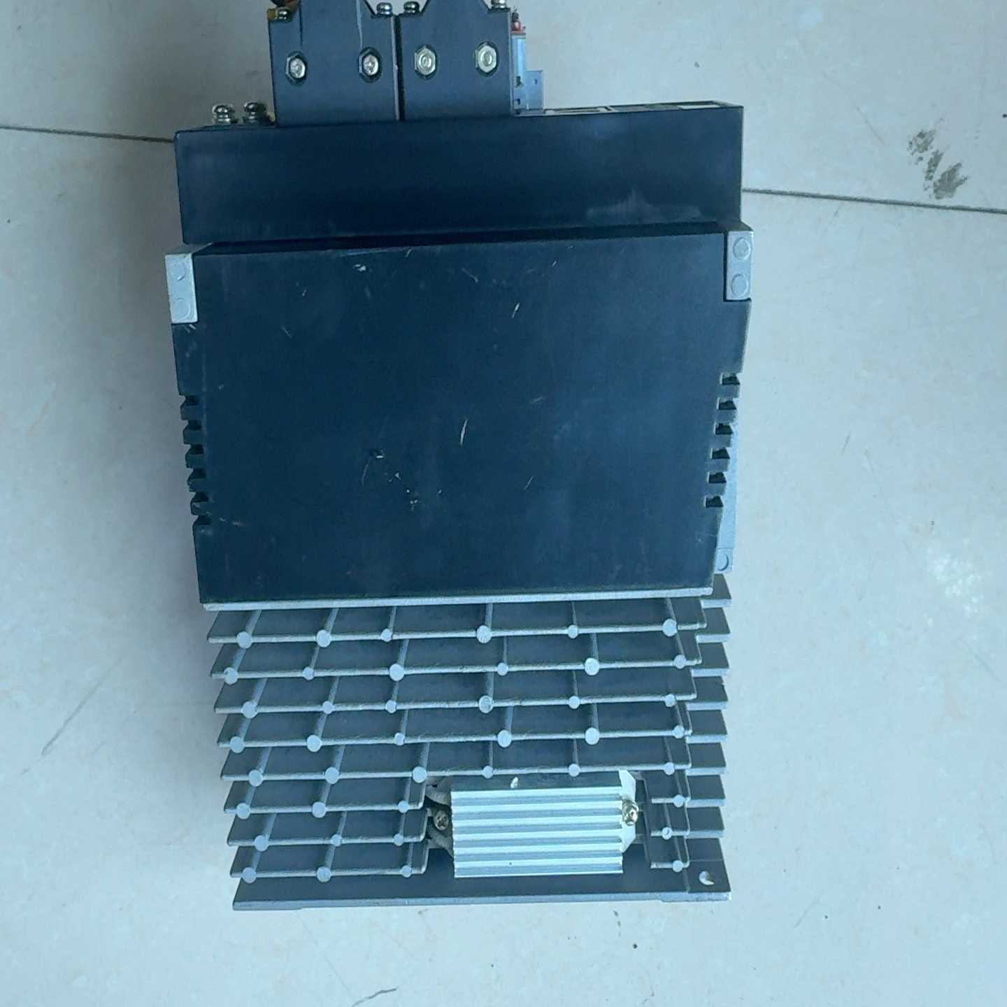 TSVB伺服驱动器TSVB-EA015L-E02询价 - 图1