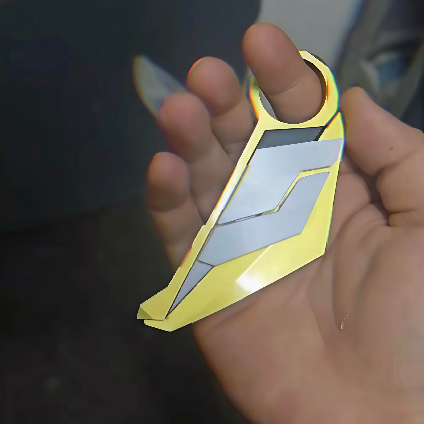 无畏契约紫金爪刀瓦罗兰特游戏周边合金模型摆件可折叠仿真道具,淘宝优惠券,粉丝福利购,淘宝优惠卷